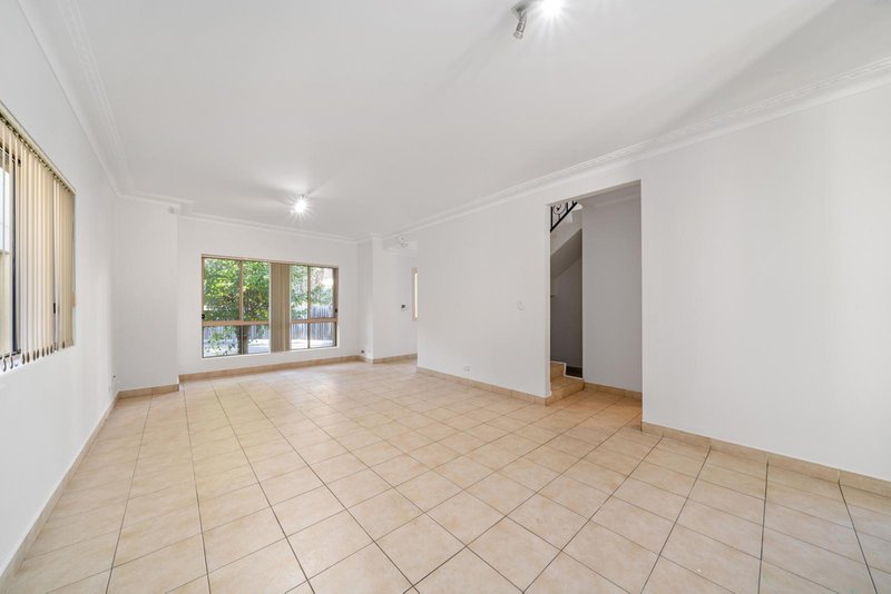 Photo - 2/279 Marion Street, Yagoona NSW 2199 - Image 2