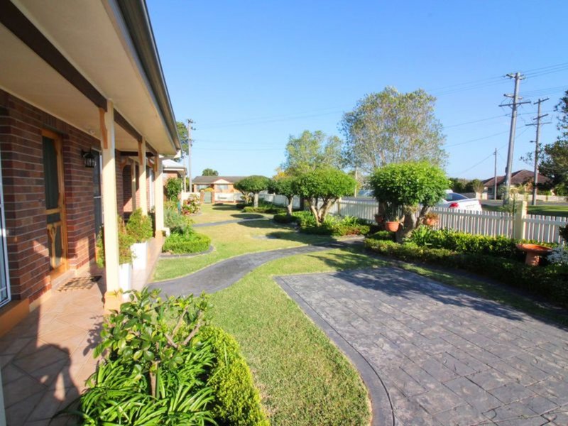 Photo - 2/279 Victoria Street, Taree NSW 2430 - Image 20