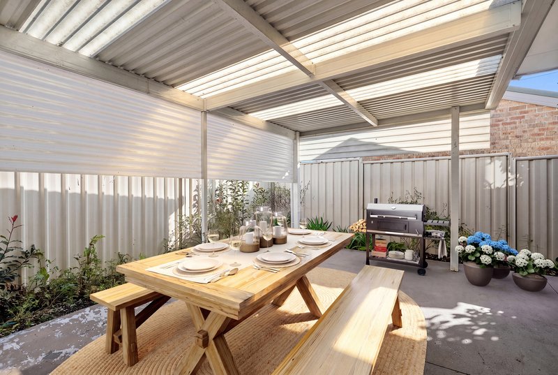 Photo - 2/27A Hennesy Street, Flinders NSW 2529 - Image 8