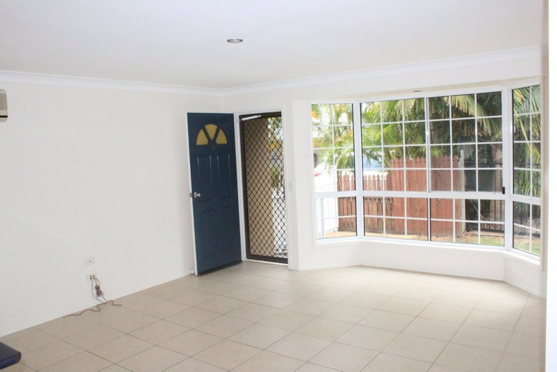 Photo - 2/28 Andrew Avenue, Pottsville NSW 2489 - Image 4