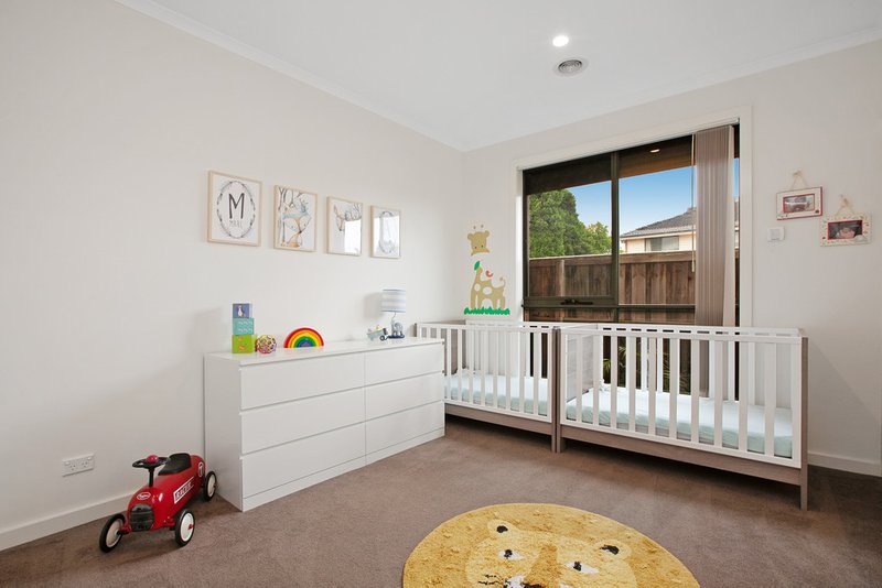 Photo - 2/28 Bartrop Street, Reservoir VIC 3073 - Image 9