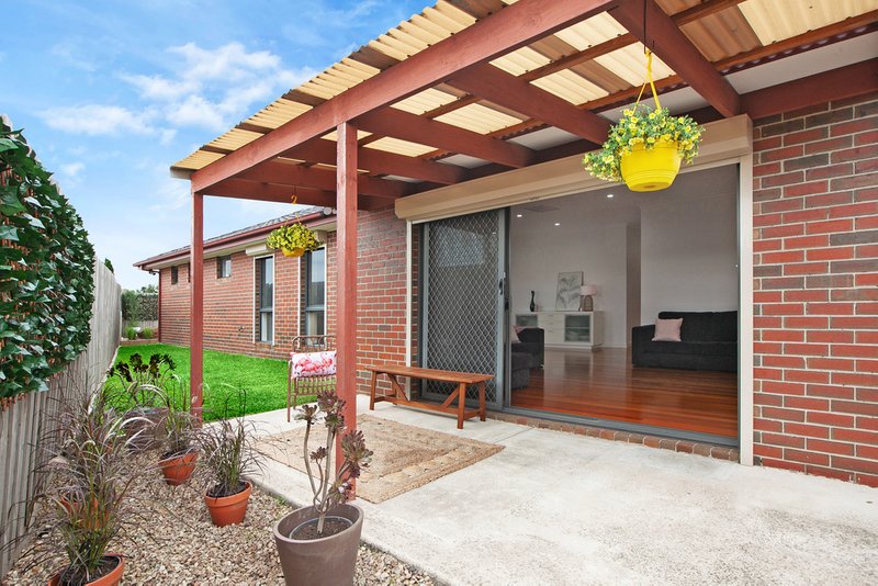 Photo - 2/28 Bartrop Street, Reservoir VIC 3073 - Image 13