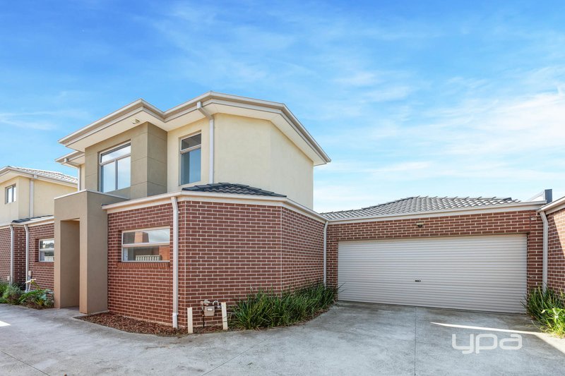 2/28 Bent Street, St Albans VIC 3021