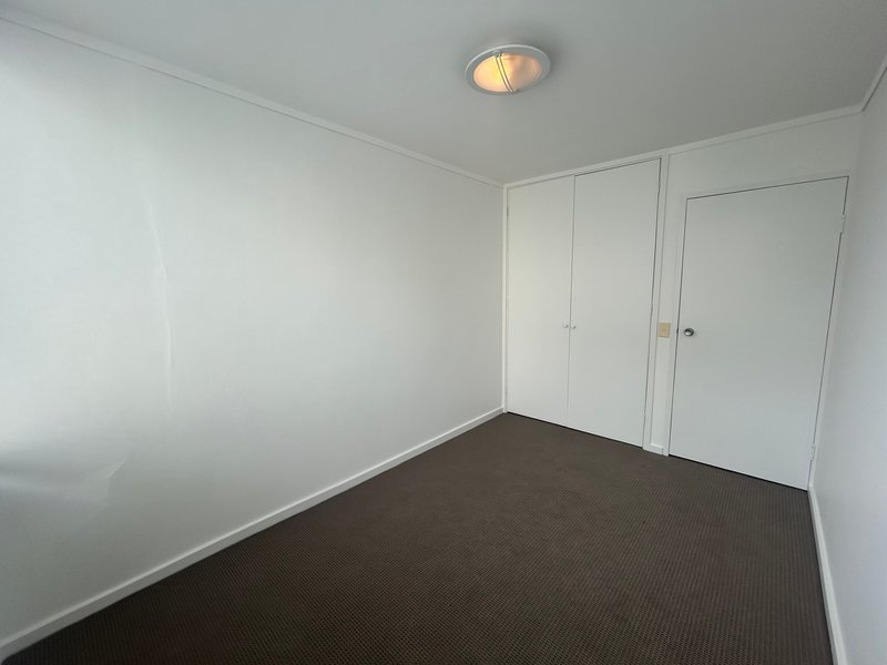 Photo - 2/28 Cliff Road, Wollongong NSW 2500 - Image 8