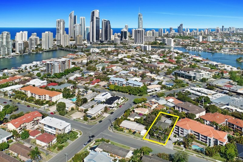 2/28 Dalpura Street, Surfers Paradise QLD 4217