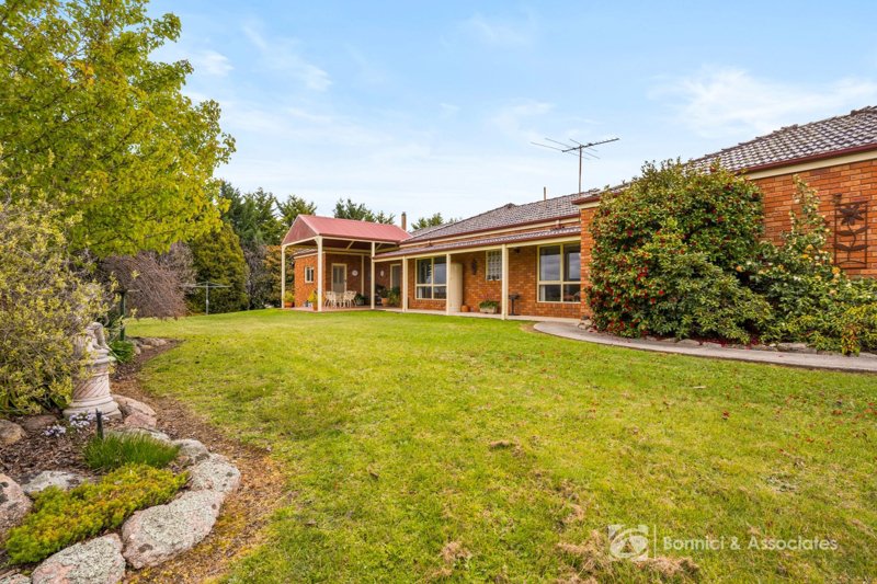 Photo - 228 Edmondson Lane, Wooragee VIC 3747 - Image 20