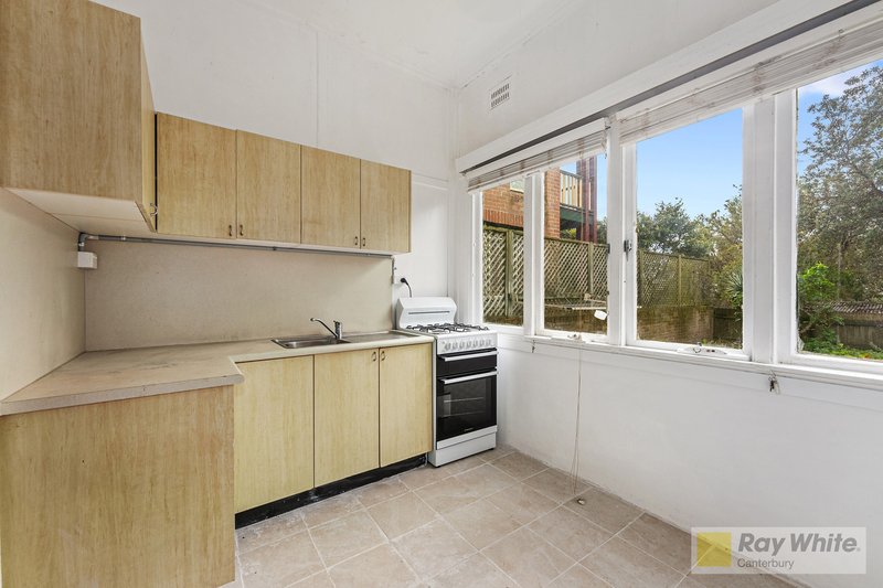 Photo - 2/28 Fairy Bower Road, Manly NSW 2095 - Image 5