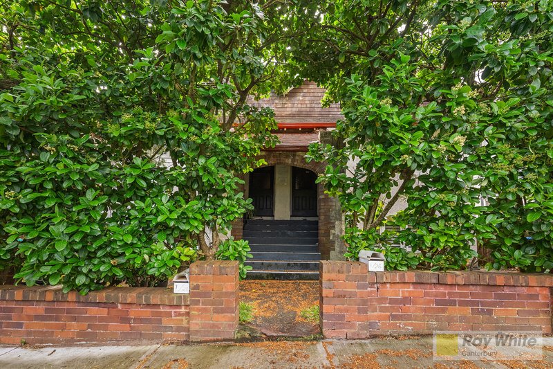 Photo - 2/28 Fairy Bower Road, Manly NSW 2095 - Image 6