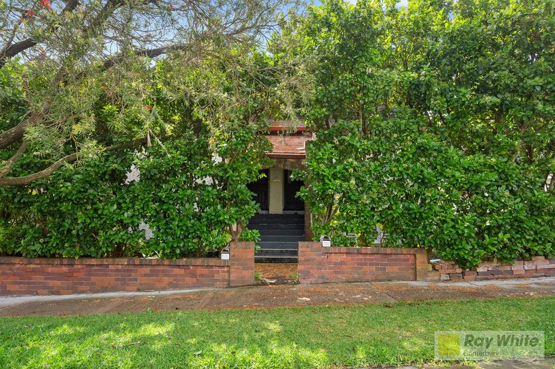 Photo - 2/28 Fairy Bower Road, Manly NSW 2095 - Image 8