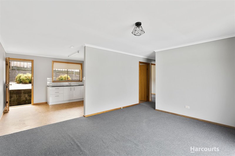 Photo - 2/28 Garden Grove, South Launceston TAS 7249 - Image 4