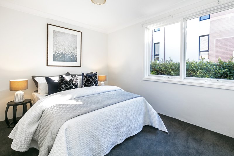 Photo - 2/28 Grosvenor Street, Neutral Bay NSW 2089 - Image 10