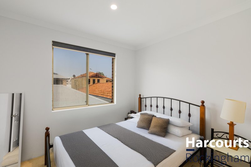 Photo - 2/28 Harrison Street, Rockingham WA 6168 - Image 14