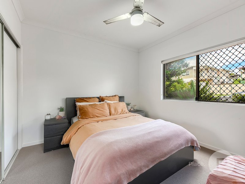 Photo - 2/28 Helles Street, Moorooka QLD 4105 - Image 12