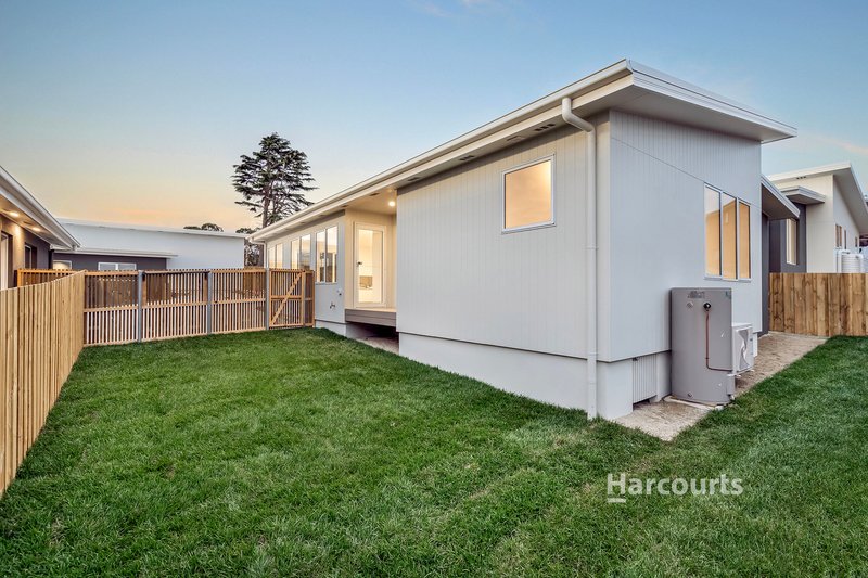 Photo - 2/28 Highgrove Road, Rokeby TAS 7019 - Image 3