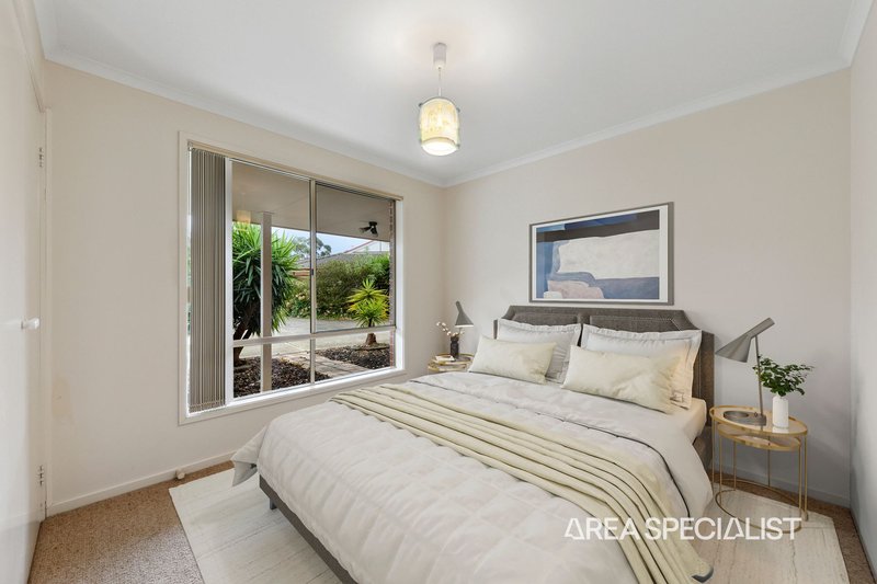 Photo - 2/28 Kennedy Road, Pakenham VIC 3810 - Image 9