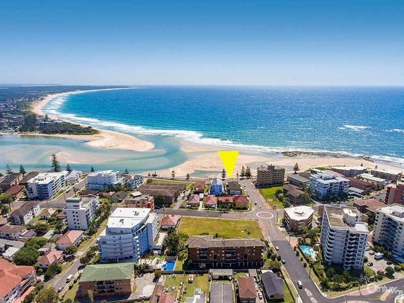 Photo - 2/28 Marine Parade, The Entrance NSW 2261 - Image