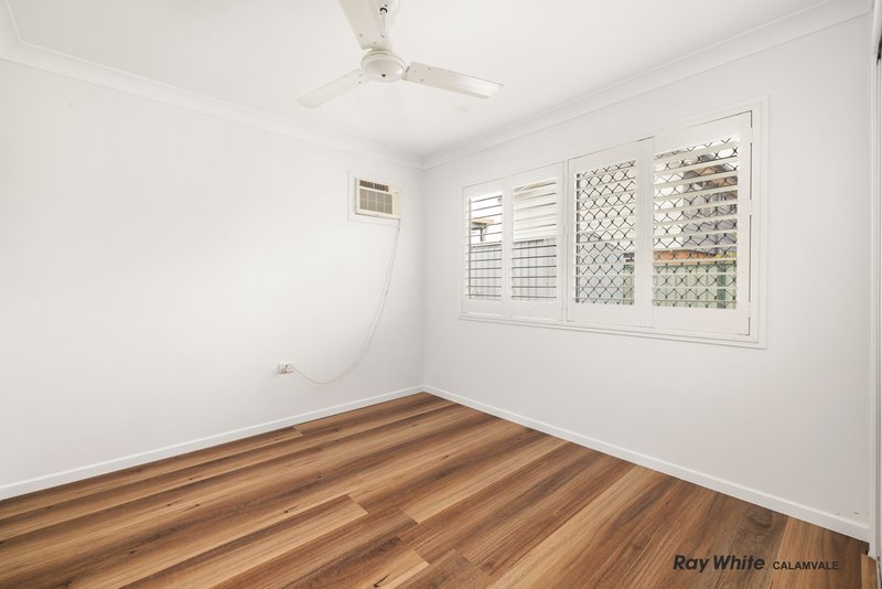 Photo - 228 Middle Road, Boronia Heights QLD 4124 - Image 10