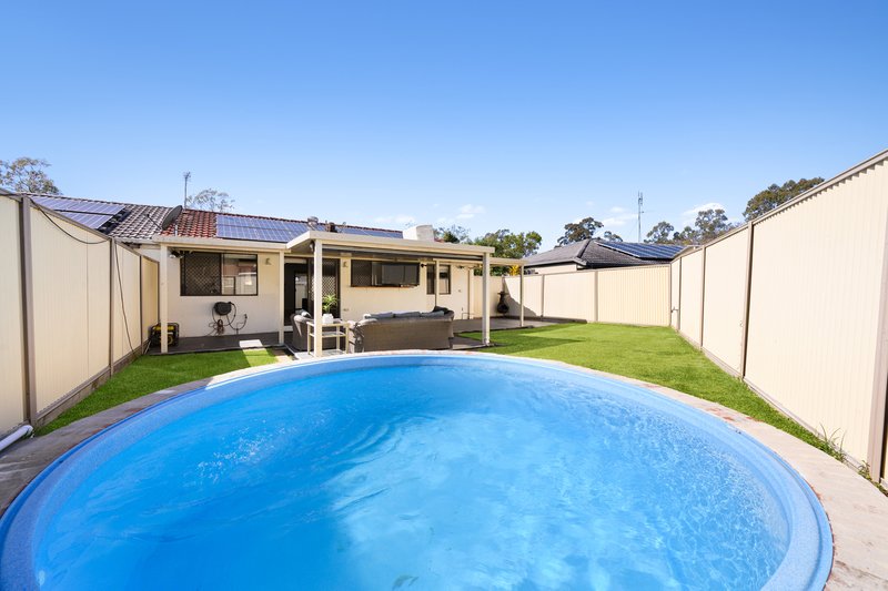 Photo - 2/28 Morinda Way, Labrador QLD 4215 - Image 3