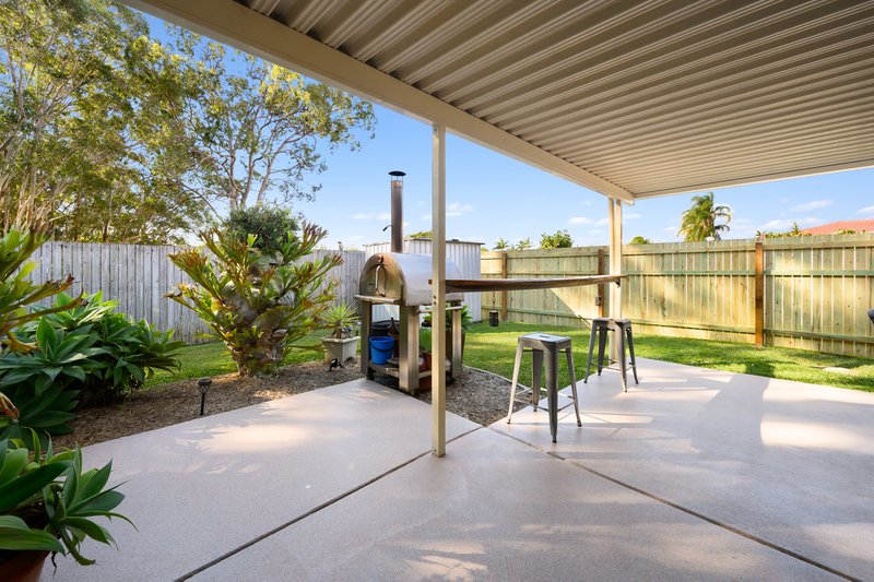 Photo - 2/28 Nina Parade, Arundel QLD 4214 - Image 9