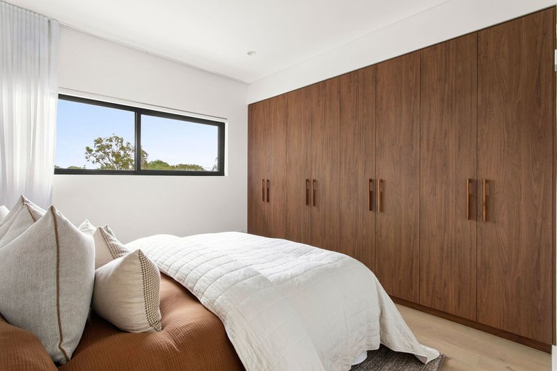 Photo - 228 Norton Street, Leichhardt NSW 2040 - Image 11