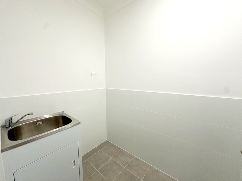 Photo - 2/28 Oxford Street, Greta NSW 2334 - Image 15