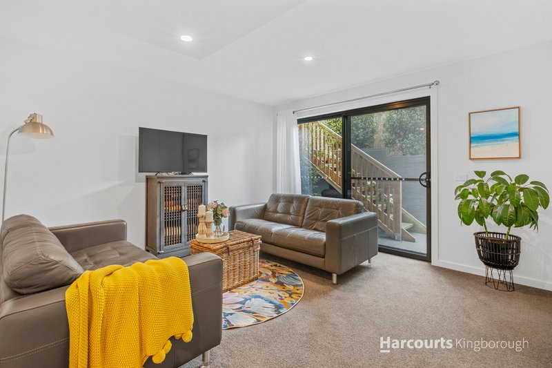 Photo - 2/28 Pearl Place, Blackmans Bay TAS 7052 - Image 14