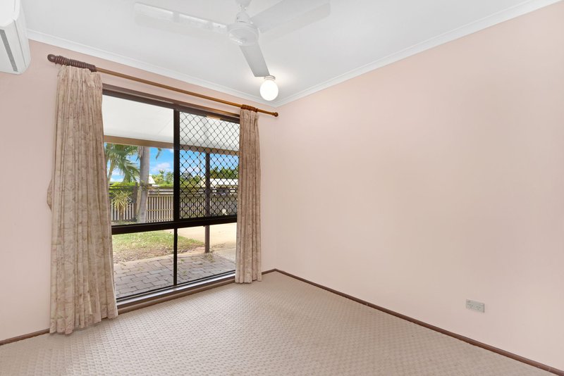 Photo - 228 Pinnacle Drive, Rasmussen QLD 4815 - Image 12