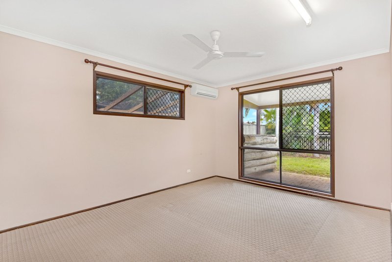 Photo - 228 Pinnacle Drive, Rasmussen QLD 4815 - Image 13