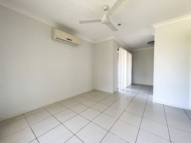 Photo - 2/28 Reibelt Drive, Caboolture QLD 4510 - Image 4