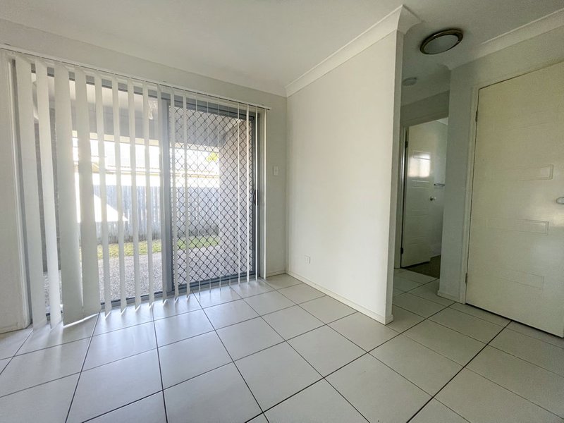 Photo - 2/28 Reibelt Drive, Caboolture QLD 4510 - Image 7