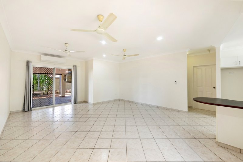 Photo - 2/28 Rosebery Drive, Rosebery NT 0832 - Image 2