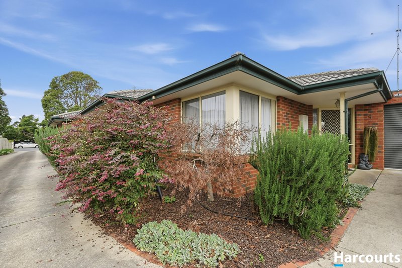 Photo - 2/28 Roughead Street, Leongatha VIC 3953 - Image 2