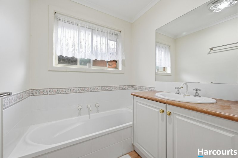 Photo - 2/28 Roughead Street, Leongatha VIC 3953 - Image 13