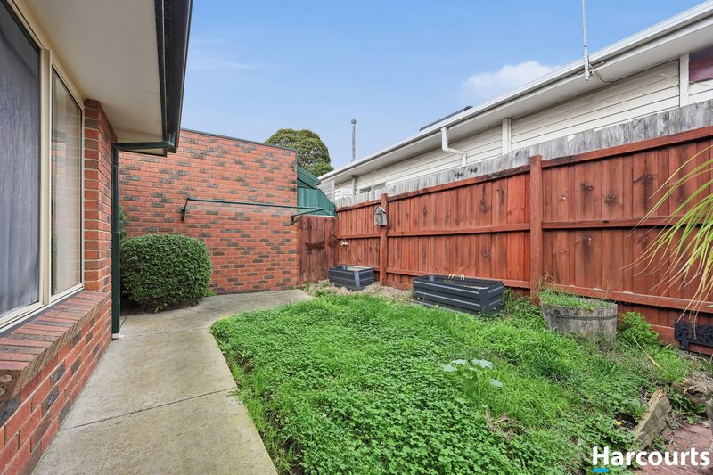 Photo - 2/28 Roughead Street, Leongatha VIC 3953 - Image 16
