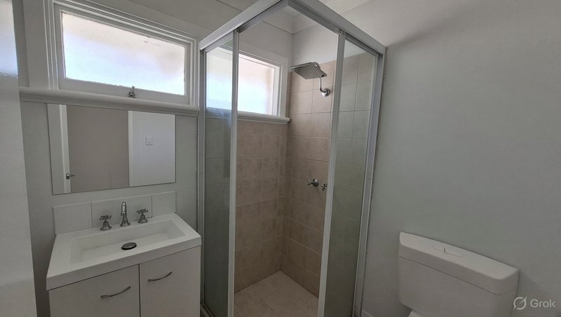 Photo - 228 Seventh Road, Armadale WA 6112 - Image 8