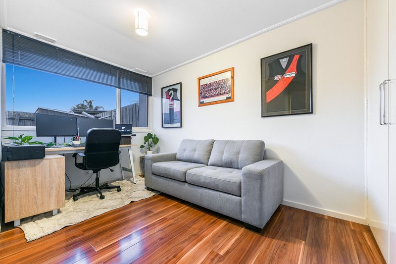 Photo - 2/28 Sherwood Avenue, Chelsea VIC 3196 - Image 7