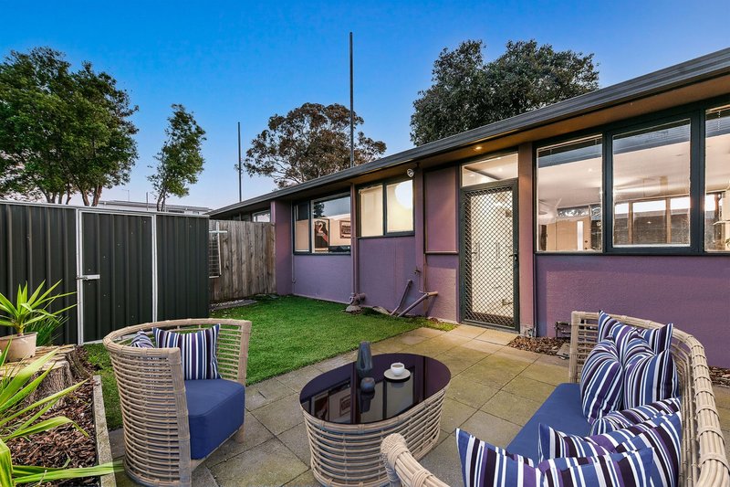 Photo - 2/28 Sherwood Avenue, Chelsea VIC 3196 - Image 9