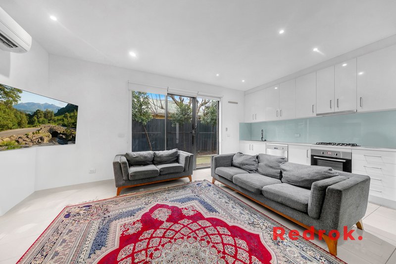 Photo - 2/28 York Street, Glenroy VIC 3046 - Image 3