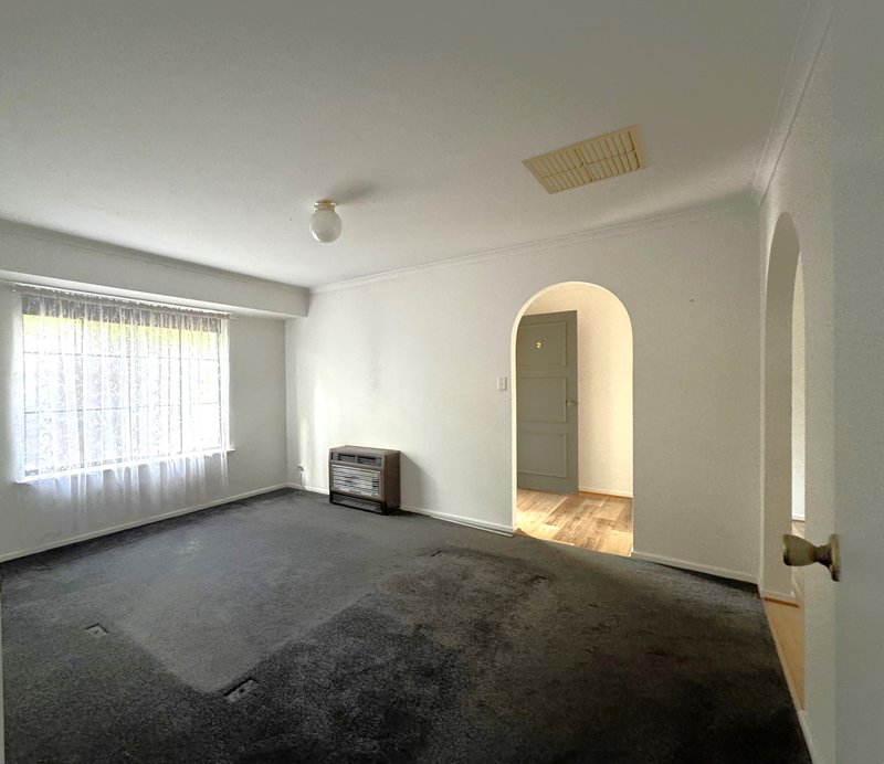 Photo - 2/28 Zanoni Crescent, Surrey Downs SA 5126 - Image 5