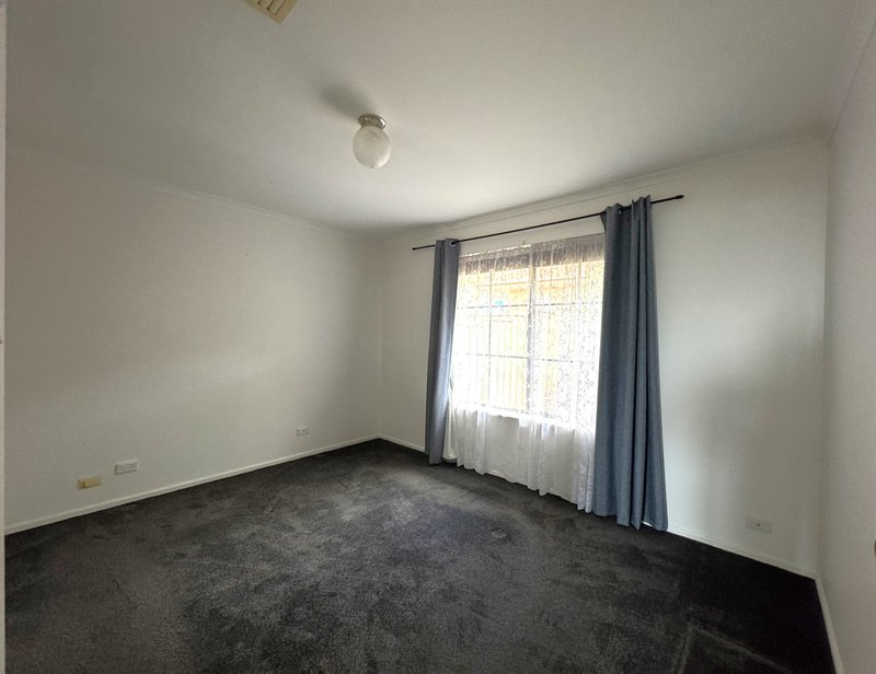 Photo - 2/28 Zanoni Crescent, Surrey Downs SA 5126 - Image 11