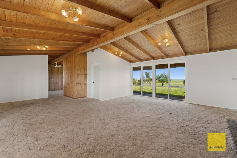 Photo - 2280 Colac-Ballarat , Weering VIC 3251 - Image 6