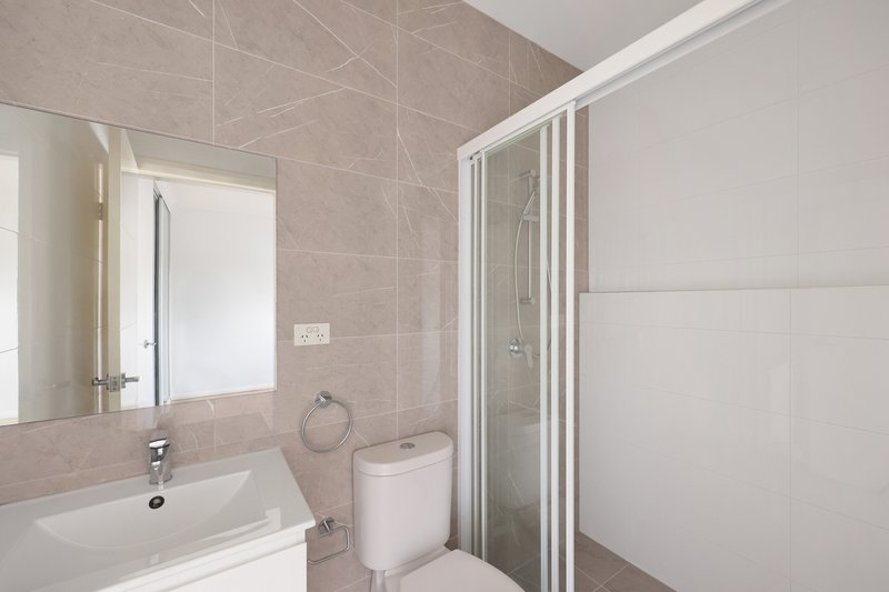 Photo - 2/280 Newbridge Road, Moorebank NSW 2170 - Image 9