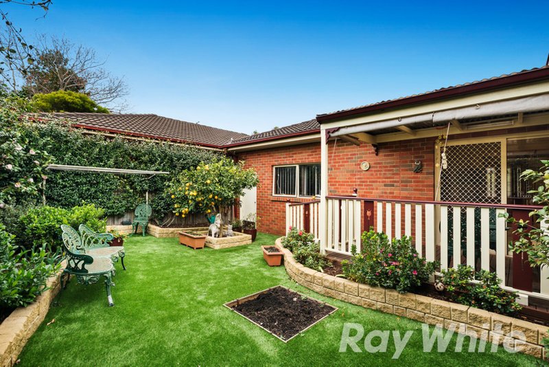 Photo - 2/281 Springvale Road, Nunawading VIC 3131 - Image 7