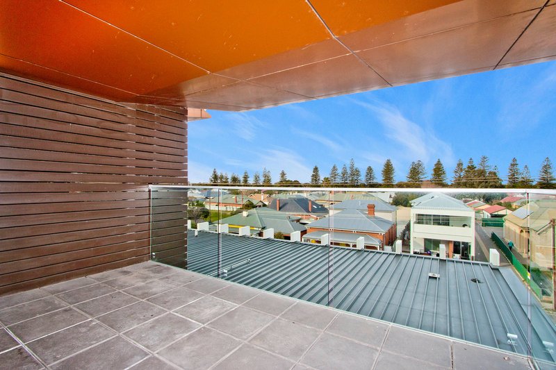 Photo - 228/344 Seaview Road, Henley Beach SA 5022 - Image 13