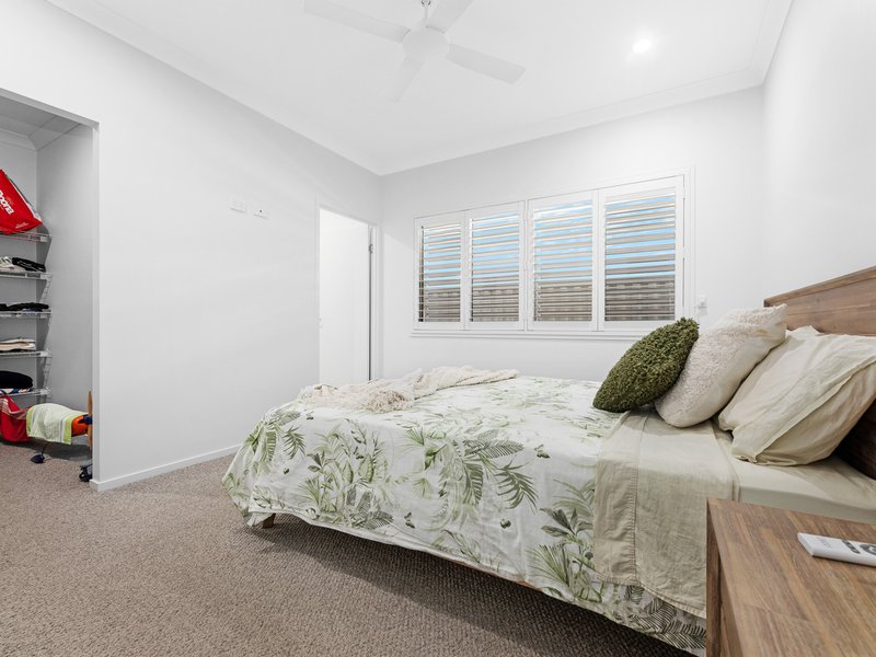 Photo - 22/835 Boat Harbour Drive, Urangan QLD 4655 - Image 5