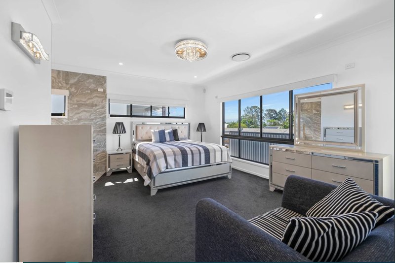 Photo - 2/285 Main Road, Wellington Point QLD 4160 - Image 15