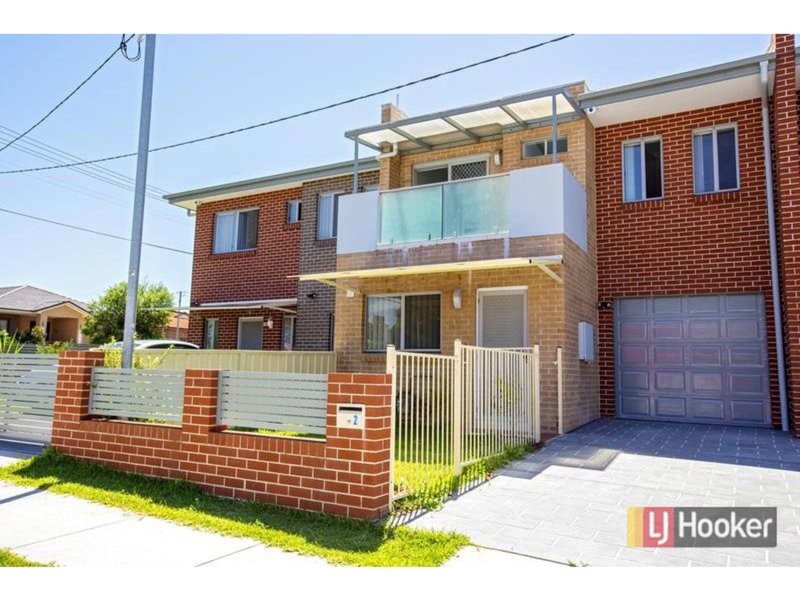 2/289 Clyde Street, Granville NSW 2142