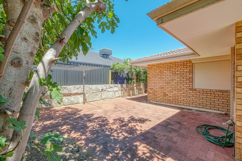 Photo - 2/289 Rockingham Road, Spearwood WA 6163 - Image 11