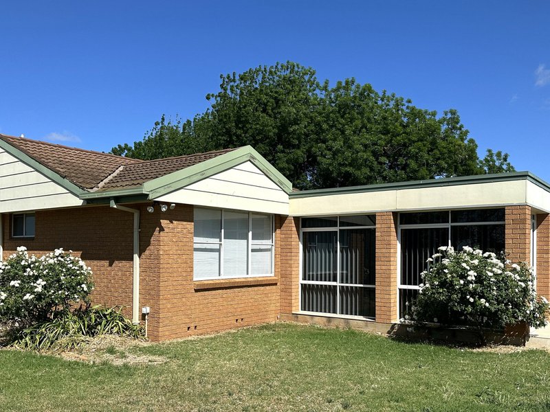 229 Barracks Road, Yenda NSW 2681