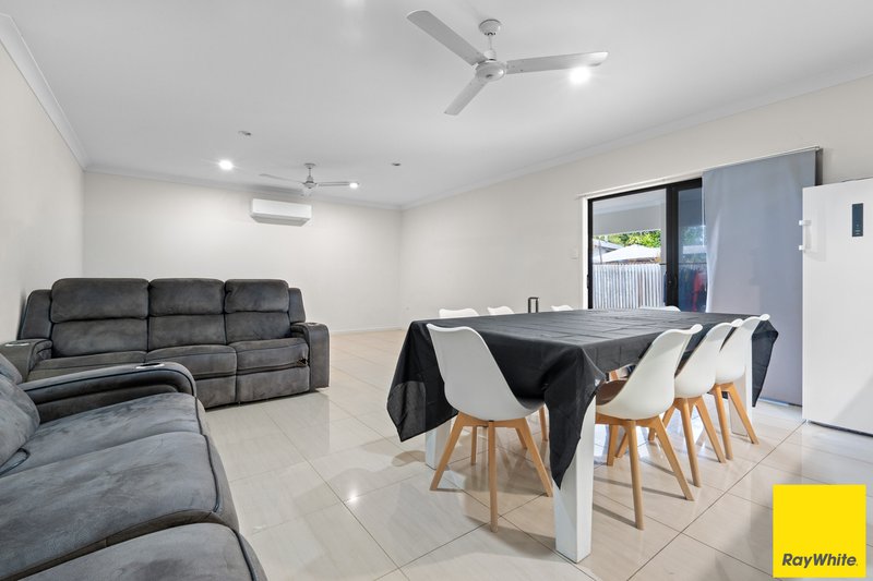 Photo - 2/29 Basalt Street, Mareeba QLD 4880 - Image 2